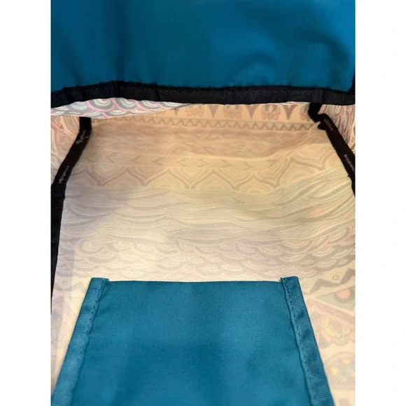 Dakine Mini MultiColor Colorful Cosmo 6.5L Backpack Daytrip Gorpcore Travel - Picture 7 of 8